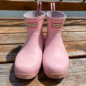 Hunter play boots